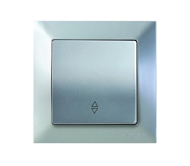 Întrerupător Mutlusan Candela 1P 3954