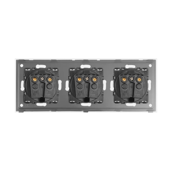 Priză triplă 16A 86x228mm Alb M3F-T