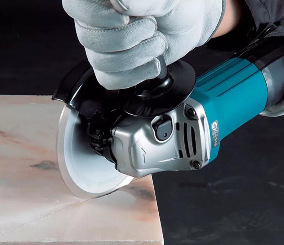Болгарка MAKITA 720W GA5030 125мм