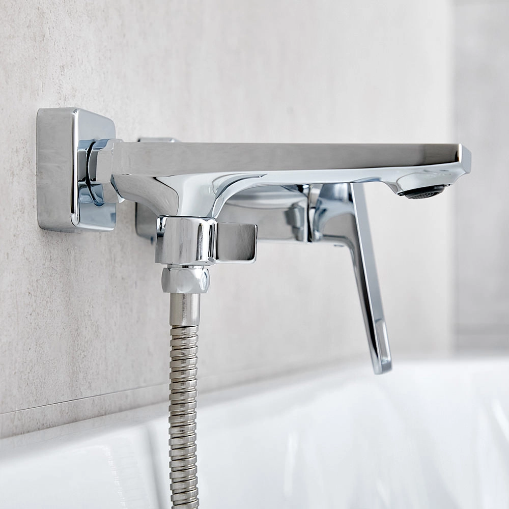 Смеситель для ванны Mateco Apri 107671