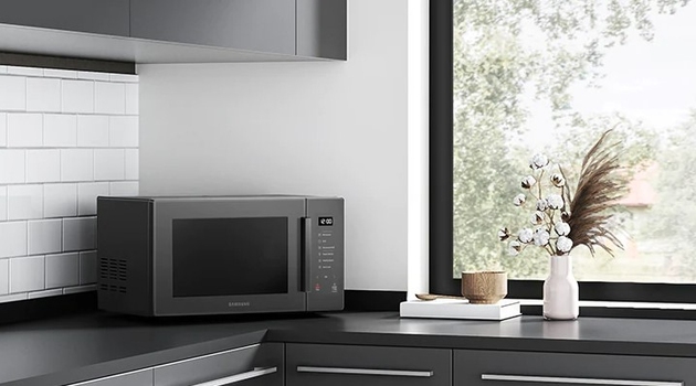 Микроволновая печь Samsung MS23T5018AK/BW