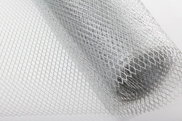 Оцинкованная просечно-вытяжная сетка 25*60мм SUPER 20м