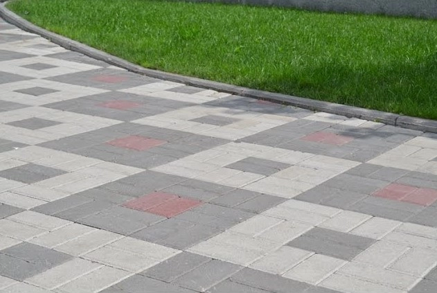 Брусчатка КИРПИЧ 4см белая