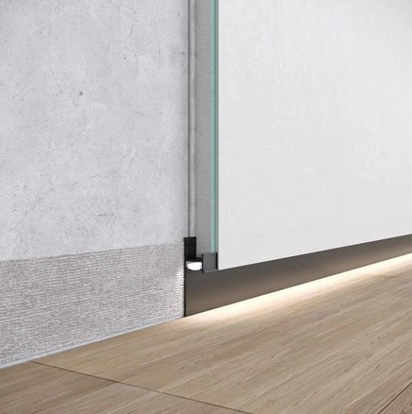 Plintă montare ascunsă ASPL130B PP 2600mm